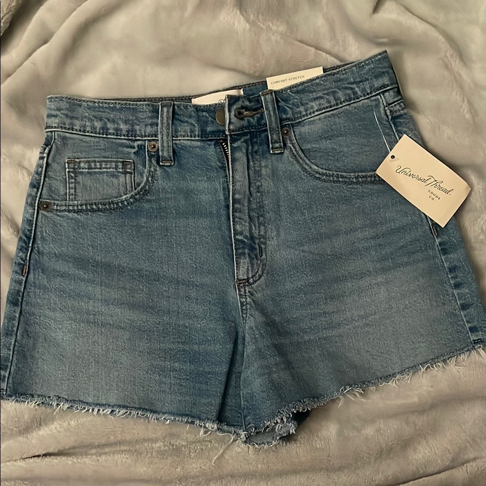 Universal Thread Women's Blue Denim Shorts